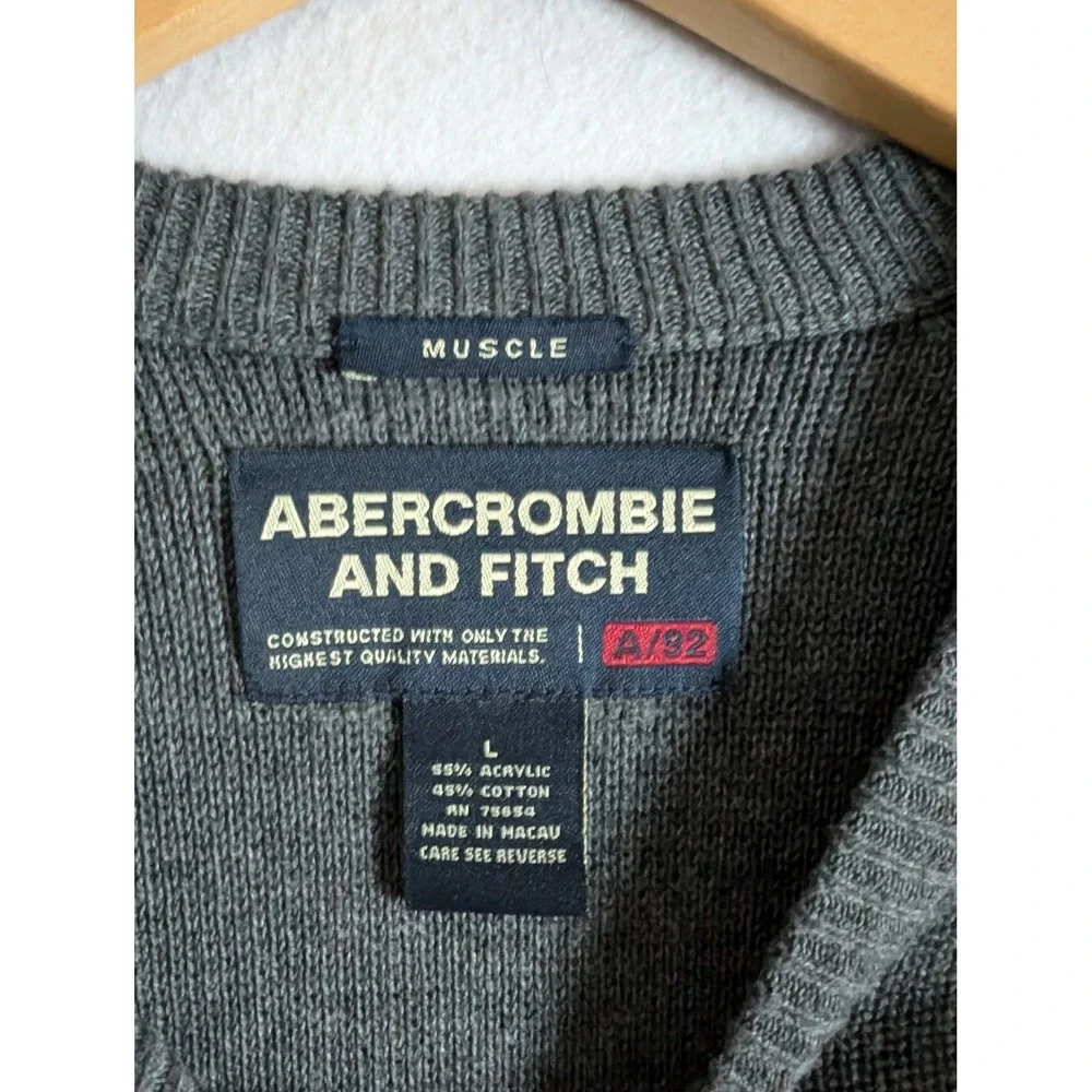 Abercrombie & Fitch 43 back crafted